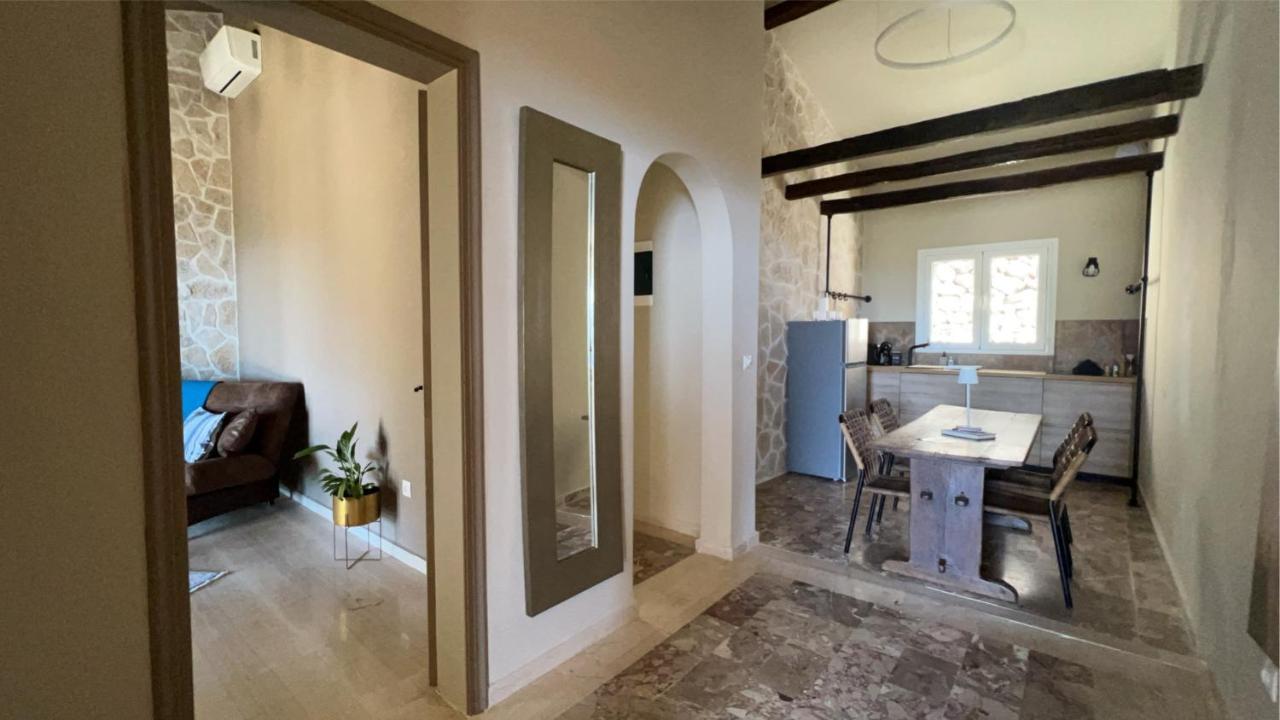 Apartament La Strade Apartments, Adults Only With Private Pool